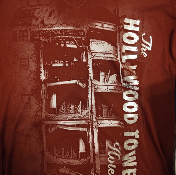 🥳 HOST PICK🥳Disney Tower of Terror Women's Short-sleeve Tee Sz XL EUC - Picture 6 of 6